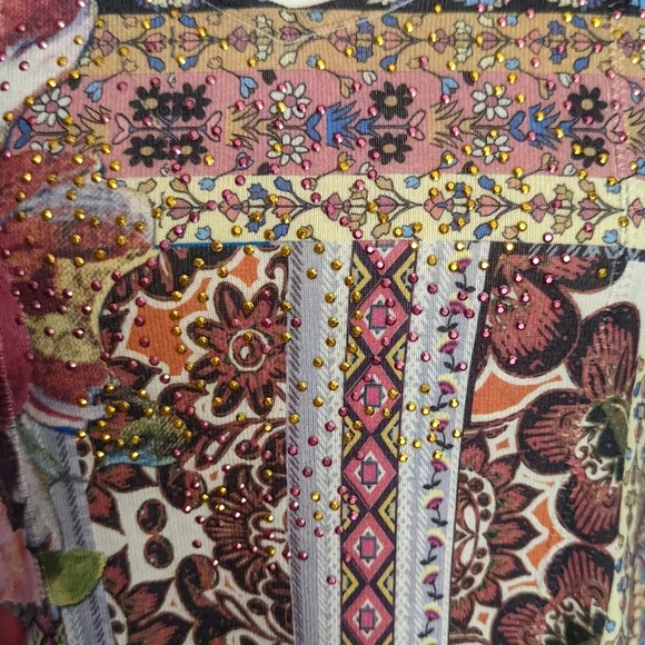 NWT One World Floral Print V-neck 3/4 Sleeve Handkerchief Hem Line Size S - Picture 5 of 9